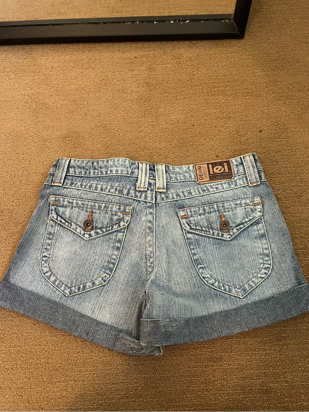 Vintage low waisted shorts - Picture 5 of 5